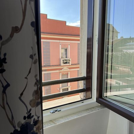 Bonadies64 B&B Salerno Pokoj fotografie