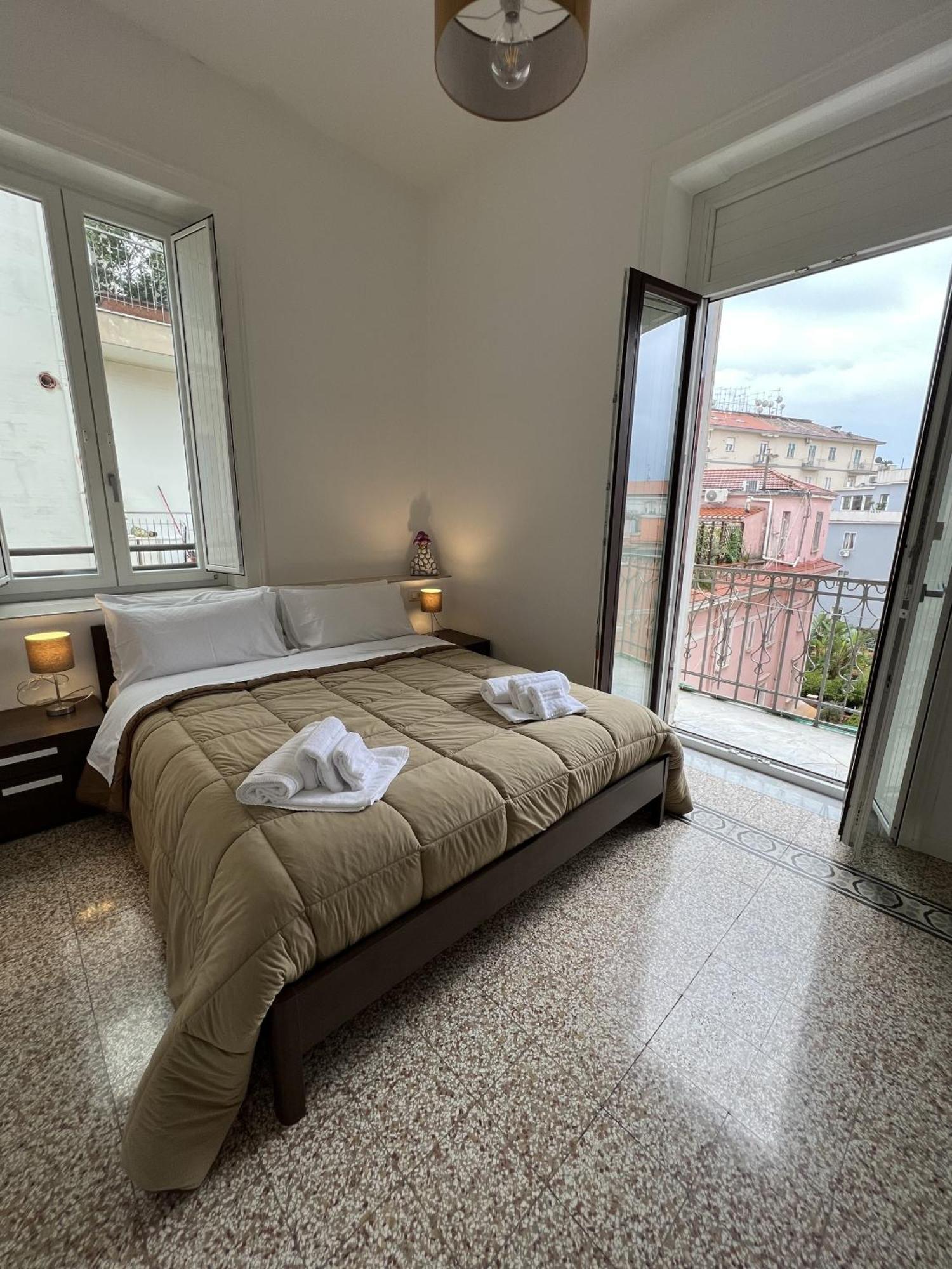Bonadies64 B&B Salerno Pokoj fotografie